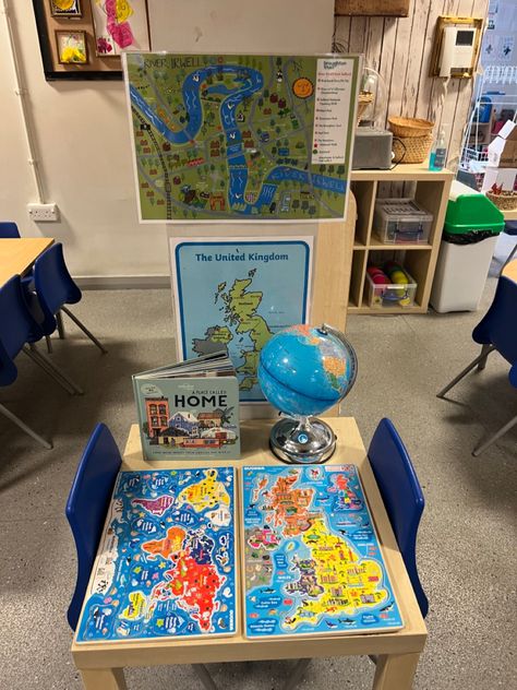 Curiosity Approach Eyfs, Year 1 Classroom, Reggio Inspired Classrooms, Geography For Kids, Kids World Map, Eyfs Activities, Culture Day, Learning Stations, Classroom Organisation