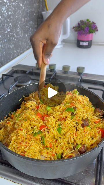 Modern African Kitchen on Instagram: "Asun Rice. ~ Guys this was so good if you’re a meat lover this will definitely hit that spot. Do try out this and tell me if you loved it. Please do like, share and comment ❤️. ~ #asunrice #ricerecepies #naijafoodblog #naijafoodrecipes #naijafoodporn" African Rice Recipes, African Rice, African Kitchen, Meat Lover, Savory Rice, Spicy Rice, Meat Lovers, Rice Recipes, Please Do