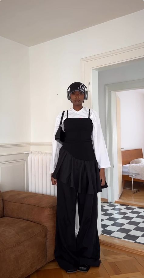 Japanese Fashion Influencers, Layered Pants Outfit, Avant Garde Japanese Fashion, Puff Pants Outfit, Oversized Black Pants Outfit, Dress On Pants, Short Dress Layering Outfit, Mini Dress Over Pants, Dress Over Pants Outfit Aesthetic