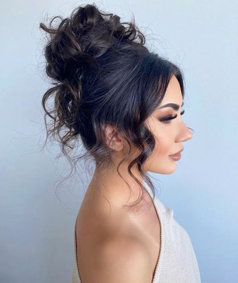 Up Dos 2024: Explore Cute, Classy & Easy Hairstyle Ideas Upstyle For Bridesmaid, High Messy Bun Updo Wedding, Messy Bun Upstyle, Textured High Bun Wedding, Mid Hair Bun, High Hair Up, High Textured Bun, Bridesmaid High Bun Hairstyles, Bun With Pieces Out