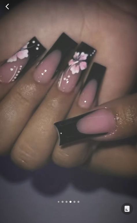 Med Length Baddie Nails, Cute Black Square Nails, Nail Inspo Medium Square, Medium Length Square Nails Acrylic, Coffin Nails Medium Length, Baddie Black Nails, Medium Nails Acrylic Square, Medium Length Acrylic Nails Square, Mid Length Nails Acrylic