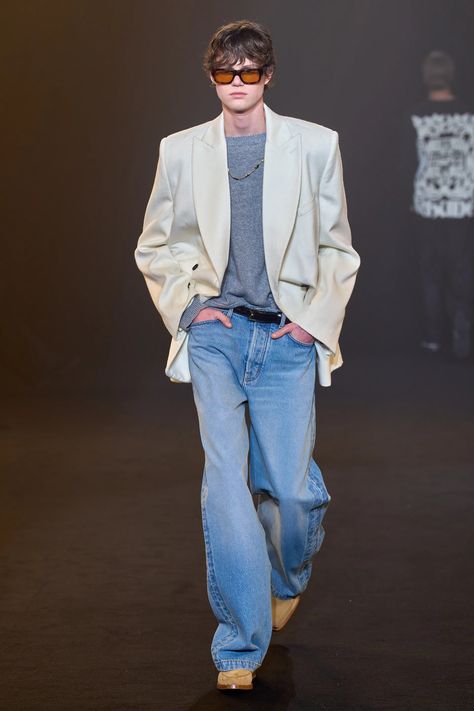 Men Fashion Week, 2024 Menswear, Paris Fashion Week Men, Grandpa Style, Museum Fashion, Menswear Runway, Mens Fashion Week, Menswear Fashion Show, Streetwear Tops