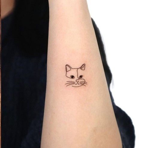 Cat Face Outline Tattoo, Small Cat Tattoos For Women, Subtle Cat Tattoo, Cat Ear Outline Tattoo, Mini Tattoos Cat, Mini Cat Tattoo, Minimalist Cat Tattoo Designs, Cat Flower Tattoo, Small Tattoo Ideas Back