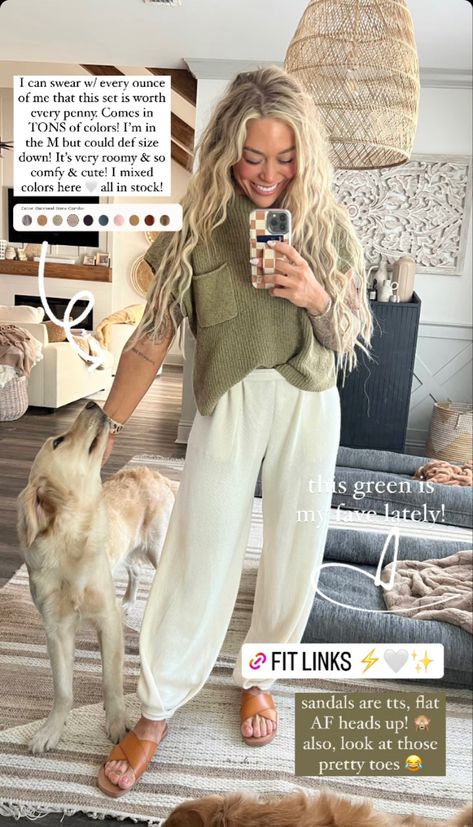 Comfy Clothes For Work, Jogger And Tshirt Outfit, Spring Outfit Comfy, Athletic Mom Outfits Casual, Boho Realtor Outfit, Thrifted Mom Outfits, Comfy Casual Outfits Spring, Mom Boho Style, Natural Mom Style