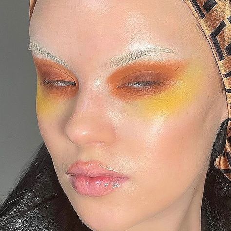 Rain, glitter on Instagram: “@aoife.cullen : I first remember buying makeup and immediately being drawn to colour. I wore a green eye shadow, (overly) pale foundation…” Buying Makeup, Pale Foundation, Avant Garde Makeup, Green Eye, Green Eyeshadow, Beat Face, Artistry Makeup, Makeup Art, Green Eyes