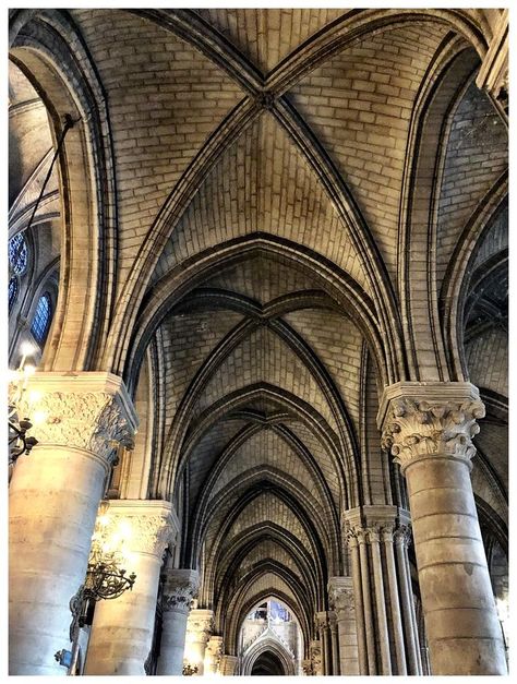 The way in which the ceiling is constructed, showing its design in segments is called Ribbed Vaults. They are mostly common in Continental Europe. This one in particular is called Notre-Dame de Paris and it is beautiful. Ribbed Vault Gothic Architecture, Gothic Ribbed Vault, Medieval Gothic Architecture, Castle Environment, Architecture Reference, Ribbed Vault, Gothic Drawings, Flying Buttress, Paris Interiors