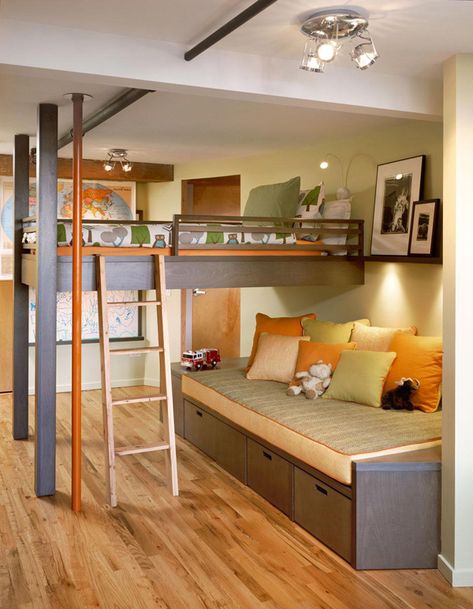 Cleverly Fit Storage Inside The Bed Frame To Save Space @Homedit.com Bunk Room Ideas, Modern Bunk Beds, Kids Loft, Kids Loft Beds, Modern Kids Room, Bunk Bed Designs, Space Bedding, Loft Beds, Bed Plans