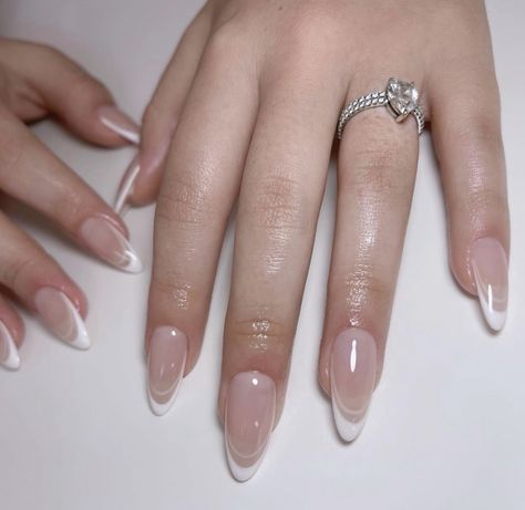 French Simple Nails, Double French Tip Nails Almond, Elevated French Tip Nails, Blended French Tip Nails, French With Design Nails, Soft Gel Nail Extensions Designs, Natural Nails French Tip, Neutral French Tip Nails, Cute Gel X Nails