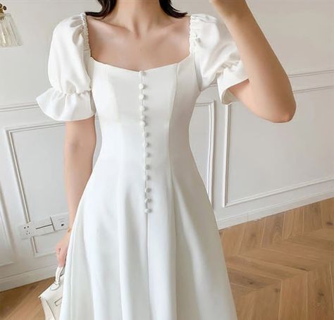 White Dress For Bride, Skirt Outfits Indian, Skirt Outfits Black Women, Skirt Outfits Hijab, Aesthetic Korean Fashion, Confirmation Dresses, Spring Skirt Outfits, Korean Skirt, Cute White Dress