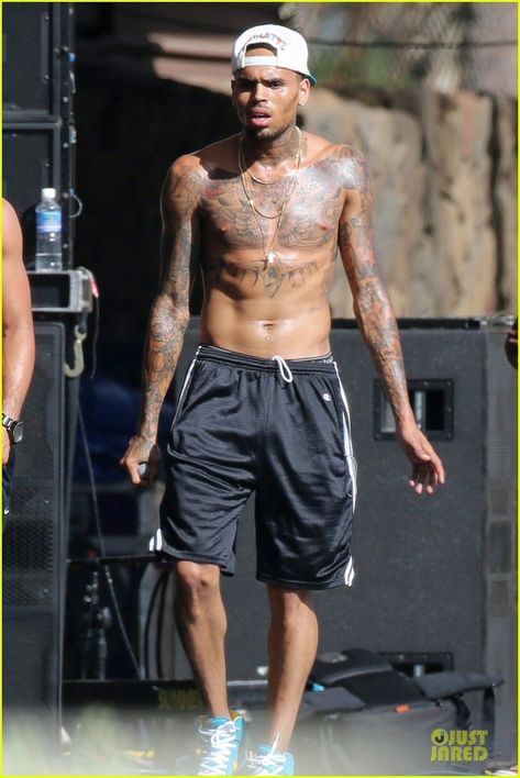 Chriss Brown, Chris Brown Shirtless, Chris Brown Quotes, Chris Brown Funny, Chris Brown And Royalty, Chris Brown X, Chris Breezy, Chris Brown Pictures, Chris Brown Videos