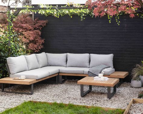 Garden wall paint ideas: 10 ways to add standout color outdoors | Corner Sofa Table, Contemporary Garden Furniture, Garden Trading, Decking Area, Corner Couch, Back Garden Design, Corner Sofa Set, Garden Sofa Set, Outdoor Sofa Sets