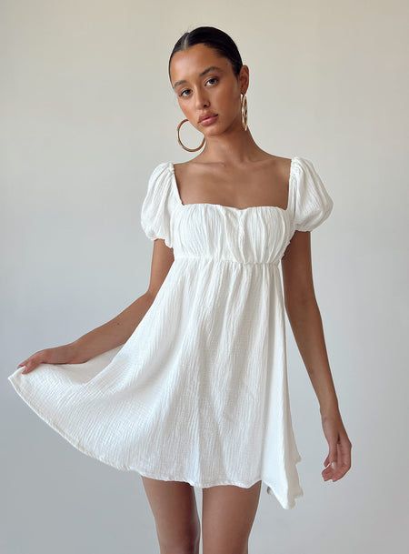 Brunch Dress, Mini Dress White, Polly Dress, Let's Dance, Grad Dresses, Sleeves Clothing, Mode Inspo, Types Of Skirts, White Mini Dress