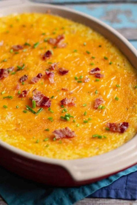 Cheesy Baked Grits with Bacon and Chives | A Nerd Cooks Baked Grits, Cheesy Grits Recipe, Grits Casserole, Potato Waffles, Cheesy Grits, Sweet Potato Waffles, Grits Recipe, Cheese Grits, Bacon Breakfast