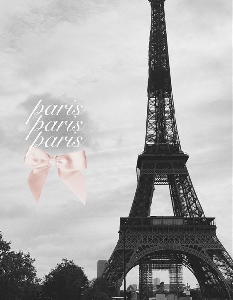 Italian Coast, Paris Dream, Paris Vibes, Paris Girl, Paris Aesthetic, Living In Paris, Pink Vibes, The Eiffel Tower, Room Posters