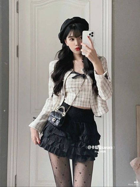 Ulzzang Date Outfit, Korean Fashion Cute Girly, Girly Korean Fashion, Chinese Skirt Outfit, Kpop Formal Outfit, Korean Ulzzang Outfits, Cute Ulzzang Outfits, Korean Outfit Skirt, Chinese Style Outfit