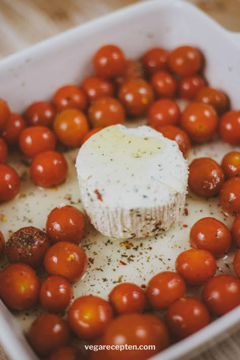 Creamy Baked Boursin Pasta, Dairy Free Boursin Pasta, Baked Boursin Pasta With Cherry Tomatoes, Creamy Boursin Pasta, Boursin Recipes Pasta, Tomato And Boursin Pasta, Boursin Tomato Pasta Recipe, Borson Cheese Pasta, Boursin Cheese Pasta Bake