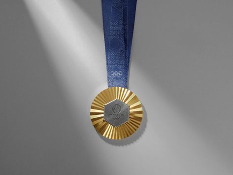 Wedding Favors Packaging, Medal Ribbon, Olympics 2024, Olympic Gold Medals, Olympic Medals, French History, Team Canada, Olympic Team, Key Design