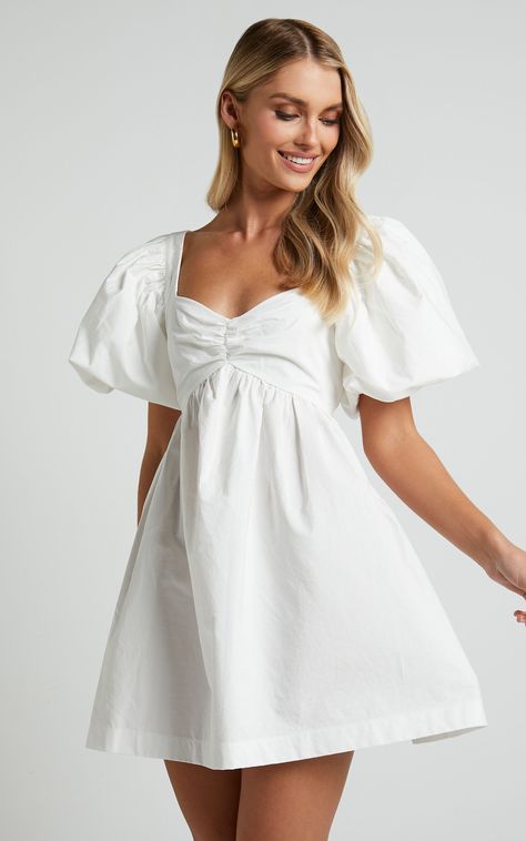 Vashti Mini Dress - Puff Sleeve Sweetheart Dress in Off White Puff Sleeve Mini Dress Outfit, Sweathearts Dress, Baby Doll White Dress, Mini Puff Sleeve Dress, Cute White Dresses Casual, White Gender Reveal Dress, Hot Day Fall Outfits, White Dress For Church, Summer Birthday Dresses