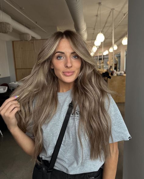 Dirty Blonde Hair Ashy, Light Ashy Brown Hair, Bronde Hair Balayage, Lighter Brown Hair Color, Ash Brown Hair Balayage, Lighter Brown Hair, Blonde Light Brown Hair, Ashy Blonde Hair, Light Brunette Hair