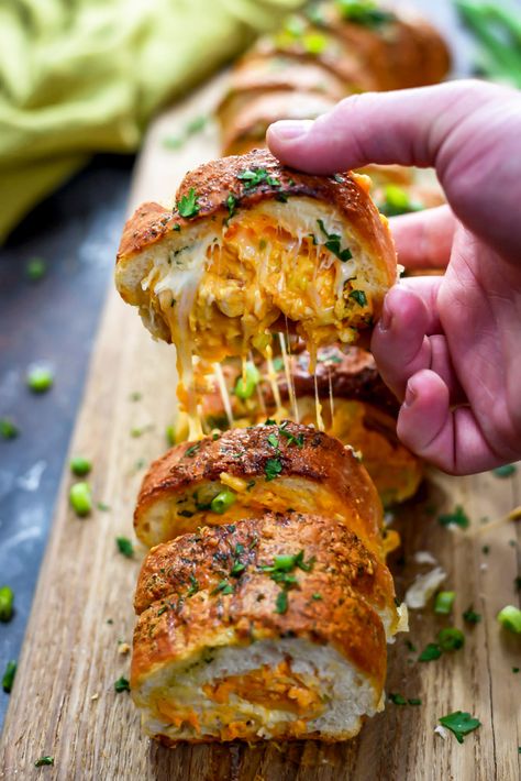 Buffalo Chicken Dip Stuffed Bread - Host The Toast Stuffed Baguette, Stuffed Bread, Beef Sliders, Chicken Dip, Cream Cheese Chicken, Chicken Dips, Buffalo Chicken Dip, Appetizer Dips, Buffalo Chicken