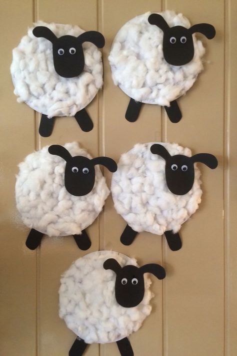 Preschool Farm Crafts, Farm Craft, Sheep Crafts, Hair Flyer, Toddler Arts And Crafts, Easter Hairstyles For Kids, Hairstyles Kids, Farm Crafts, Animal Crafts For Kids