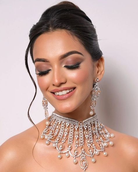 All Posts • Instagram Luxury Bollywood Style Pearl Earrings For Wedding, Bollywood Style Pearl Earrings For Festive Occasions, Bollywood Style Pearl Necklace For Party, Bollywood Style Pearl Necklace For Wedding, Luxury Bollywood Pearl Jewelry, Latest Bridal Makeup, Asian Bridal Hair, Beautiful Jewelry Diamonds, Bridal Makeup Images