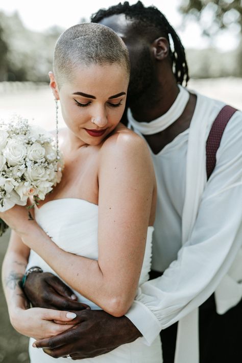 Buzzcut Bride, Bald Bride, Shaved Head Women, Interracial Wedding, Bald Girl, Bbq Wedding, Romantic Stories, Shaved Head, Wedding Dress Sleeves