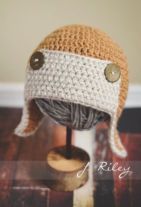 Crochet aviator inspiration. Crochet Propeller Hat, Crochet Pilot Hat, Aviator Hat Crochet, Pilot Amigurumi, Aviator Hat Pattern, Moose Hat, Aviator Hat, Learn Crafts, Hat Crochet