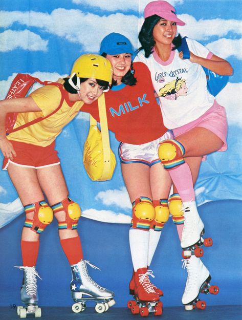 90s Asian Fashion, Roller Skating Outfits, Figure Skating Outfits, Petra Collins, Concept Photography, 90s Girl, Outfit 90s, Skating Outfits, Baby Style