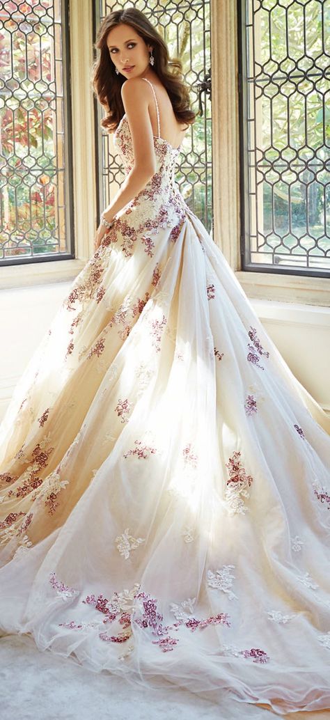 Sophia Tolli Fall 2014 Bridal Collection Sophia Tolli Wedding Dresses, Baju Kahwin, Sophia Tolli, Floral Wedding Dress, Sophisticated Bride, A Wedding Dress, Gorgeous Gowns, Wedding Attire, Beautiful Gowns