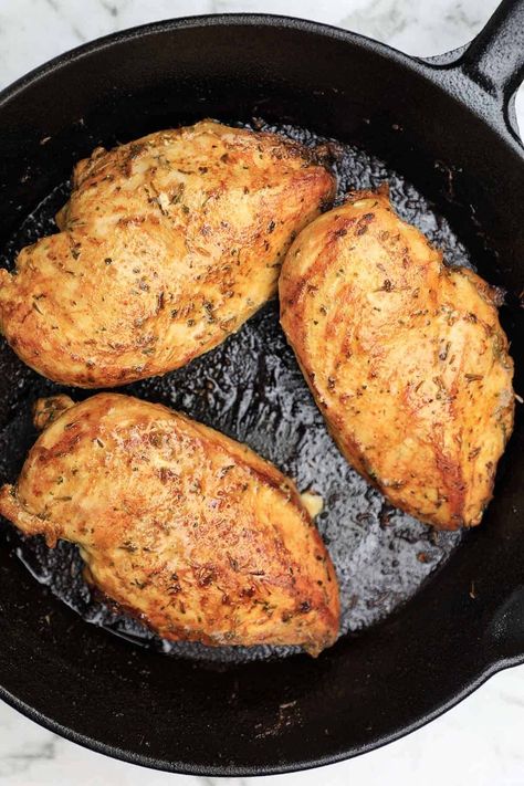 Healthy Pan Fried Chicken, Pan Cooked Chicken Recipes, Pan Frying Chicken Breast, Stovetop Fried Chicken, Fried Chicken Breast Recipes Boneless, Pan Fried Chicken Breast Recipes, Pan Fried Boneless Chicken Breast, Pan Fried Chicken Recipes, Pan Fry Chicken Breast