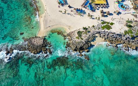 Playa Punta Morena / Cozumel / Quintana Roo Cozumel Beach, Mexico Beaches, Quintana Roo Mexico, Seasons Months, Beach Games, Natural Pool, Quintana Roo, Natural Rock, Caribbean Sea