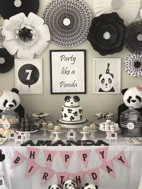 Panda Theme Birthday, Panda Birthday Theme, Panda Birthday Party Decorations, Panda Party Favors, Panda Party Ideas, Party Like A Panda, Panda Birthday Cake, Panda Themed Party, Panda Baby Showers