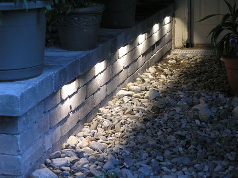 i lighting - Google Search Retaining Wall Lighting, Hardscape Lighting, Retaining Wall Steps, Paver Lights, Wall Brick, Landscape Lights, Brick Garden, Outdoor Stone, Pillar Lights