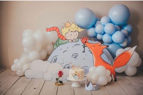 The Little Prince Birthday Theme, Prince Birthday Decorations, Little Prince Party, Prince Birthday Party, Baby Birthday Photoshoot, Happy Birthday Decor, Prince Party, Boy Birthday Decorations, Rainbow Birthday Cake