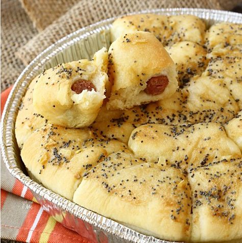 Pillowy soft rolls filled with a buttery poppy seeds sauce makes these Poppy Seeds Sausage Rolls a popular party appetizer or game day treat Sister Schubert Rolls Recipe, Sister Schubert, Soft Rolls, Sausage Rolls Recipe, Rolls Easy, Work Parties, Beer Time, Tailgating Recipes, Superbowl Snacks