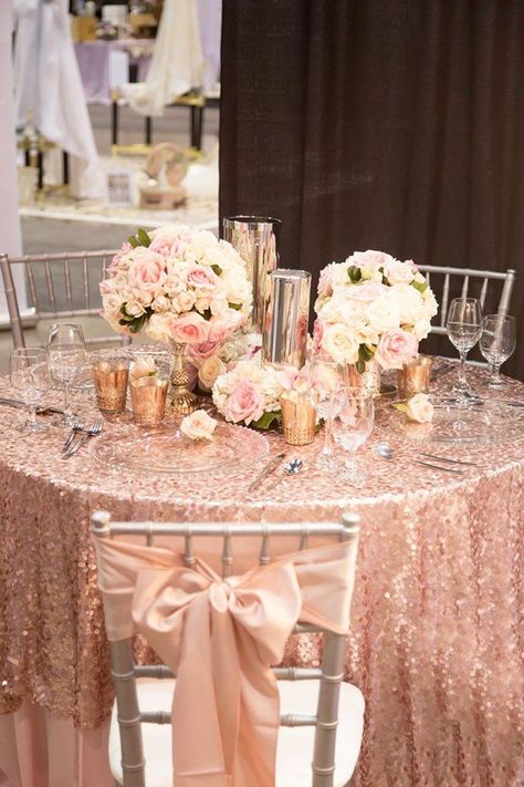 42 Glamorous Rose Gold Wedding Decor Ideas ❤ rose gold wedding decor chic table decor Adam Frazier #weddingforward #wedding #bride Rose Gold Reception Decor, Rose Gold Table Setting, Rose Gold Wedding Reception, Wedding Chairs Diy, Wedding Rose Gold Theme, Quinceñera Ideas, Gold Wedding Decor, Rose Gold Table, Rose Gold Wedding Decor