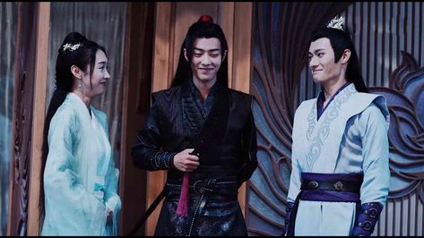 Happy times with Yunmeng siblings Yunmeng Siblings, Untamed Quotes, Spiritual Attack, Beautiful Love Stories, Netflix Streaming, White Peonies, Happy Day, Actors & Actresses, Academic Dress