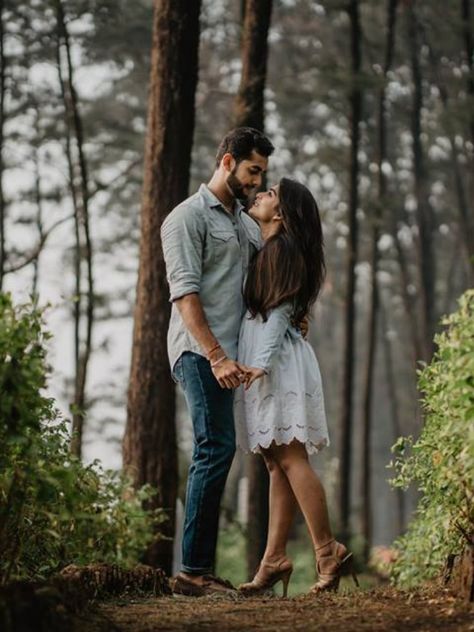 💕🌲FOREST FAIRYTAIL: We sure, it was cool to hang out in woods. Couple walked along paths that sliced their way through rows of tall trees and chatted about life & their upcoming wedding. The result of shoot is amazing, you can check it in this post! ...... Love Story Shot - Bride and Groom in a Nice Outfits. Best Locations WeddingNet #weddingnet #indianwedding #lovestory #photoshoot #inspiration #couple #love  #destination #location #lomavely #places  FOLLOW OUR INSTAGRAM @WEDDINGNET Photoshoot Woods, Anniversary Photography Poses, Pre Wedding Photoshoot Ideas, Wedding Photoshoot Ideas, Wedding Photoshoot Props, Wedding Destinations, Pre Wedding Shoot Ideas, Pre Wedding Photoshoot Outdoor, Romantic Photoshoot