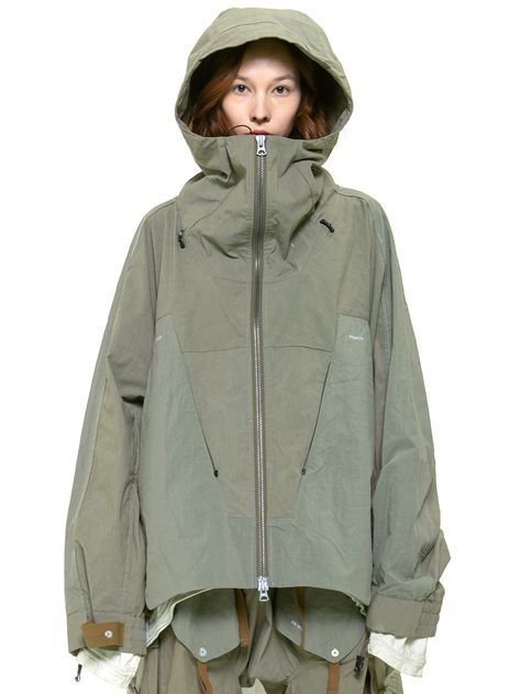 Snow Wear, Wearable Tech, Field Jacket, Character Costumes, Apparel Design, Hoodie Jacket, Pyramid, Military Jacket, Long Sleeves