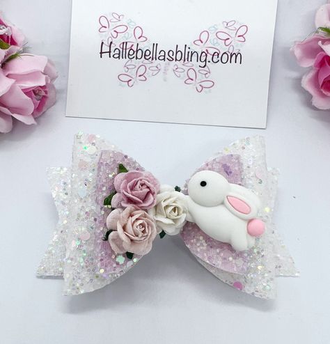 Hair Bow Display, Bunny With Flowers, Bunny Hair Bows, Unique Hair Bows, Unicorn Accessories, Bow Display, Bunny Hair, Bunny Templates, Birthday Props