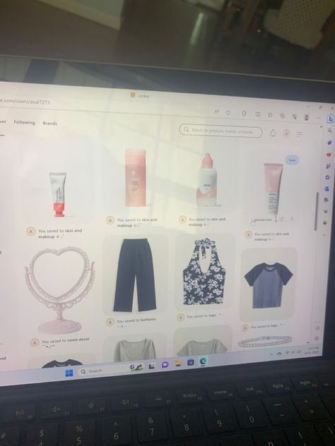 online shopping, shopping, 2023, locker, fashion, inspo, trending, aesthetic Online Shopping Aesthetic, Online Shop Aesthetic, Shopping Spree Aesthetic, Real Aesthetic, Shopping Aesthetic, Girl Therapy, Trending Aesthetic, Todays Mood, School Plan