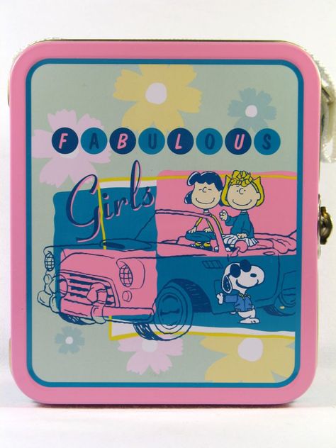 Fabulous Girls Tin Lunch Box Snoopy Store, Tin Lunch Boxes, Snoopy Collectibles, Camp Snoopy, Vintage Snoopy, Tin Canisters, Water Globes, The Peanuts, 60th Anniversary