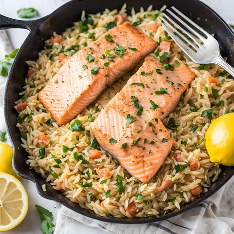 Salmon Orzo, Fish Entrees, Salmon With Lemon, Orzo Recipe, Lemon Orzo, Lemon Health Benefits, Orzo Recipes, One Skillet, Easy Salmon