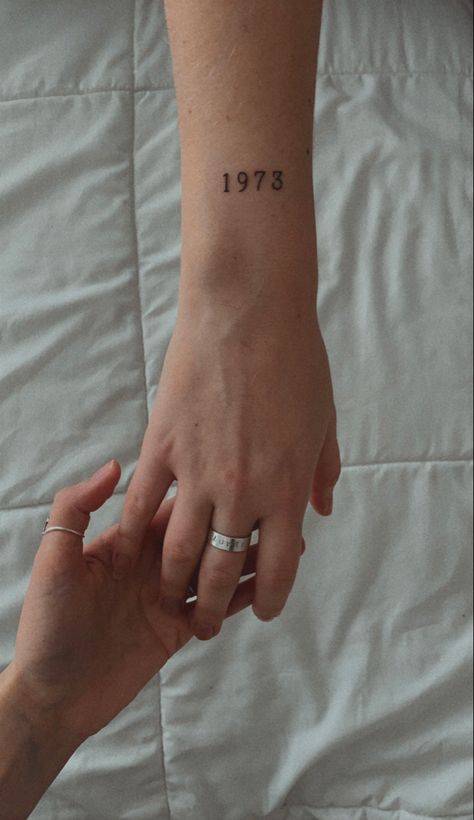 Cute And Dainty Tattoos, Number Date Tattoo Fonts, Tattoos Dates, Tattoo Fonts For Numbers, Tattoo With Numbers, Hand Number Tattoo, Number Font Tattoo Ideas, Tattoo Writing Fonts Numbers, Small Number Tattoo Wrist