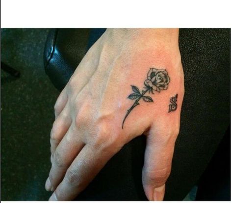 Top 75 Best Hand Tattoos for Men - Unique Design Ideas | Improb Rose Tattoo Hand, Tattoo Mens, Tato Flash, Hand Ideas, Mens Tattoos, Tatuagem Masculina Pequena, Tattoo Placements, Rose Hand Tattoo, Libra Tattoo