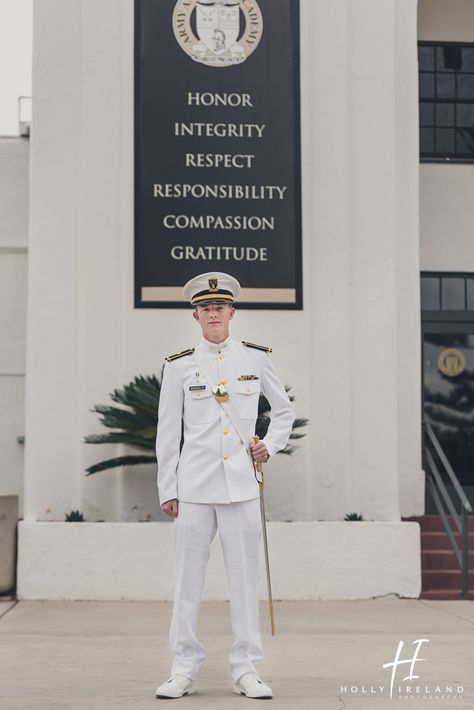 Such a cool senior shoot at the Naval Academy! Loved this location. Navy Officer Aesthetic, Business Man Photography, Man Suit Photo, Happy Teachers Day Wishes, Man Suit, High School Senior Photography, Naval Academy, Man Photography, Happy Teachers Day