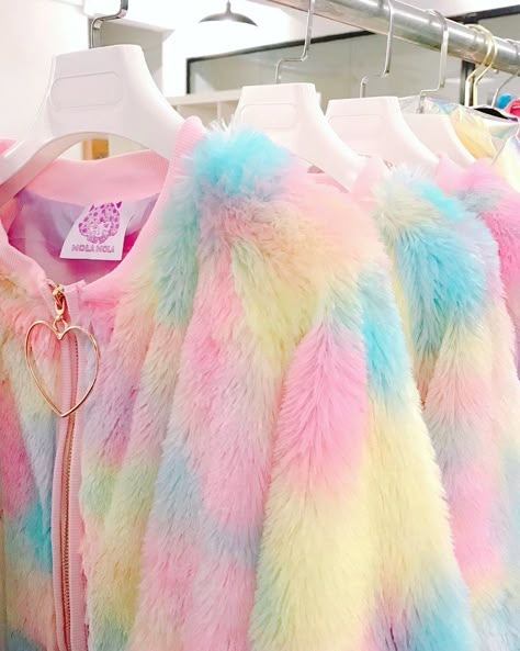 Unicorn Fashion, Pastel Fashion, Pretty Pastel, Fur Coats, Kawaii Clothes, Harajuku Fashion, Pastel Aesthetic, Teen Fashion Outfits, Pastel Goth