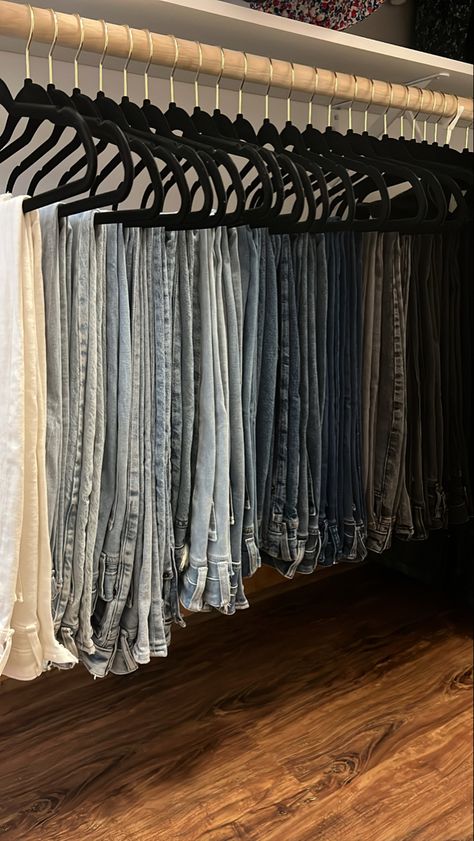 Closet With Clothes Aesthetic, Denim Closet Organization, Jeans Collection Closet, Hanged Clothes Aesthetic, Clothes In Closet Aesthetic, Small Walk In Closet Ideas Organizations, Jean Closet Organization, Closet Jeans Organization, Jeans Organization Closet