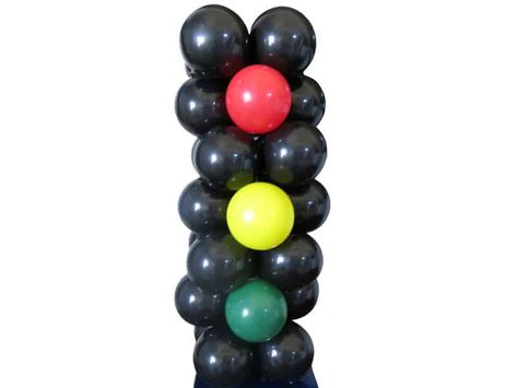 Balloon Stop Light Diy, Race Car Themed Balloon Garland, Race Car Balloon Decor, Balloon Traffic Light, Traffic Light Balloon Column, Stop Light Balloon Column, Racecar Balloon Arch, Balloon Pillars, Balloon Tower